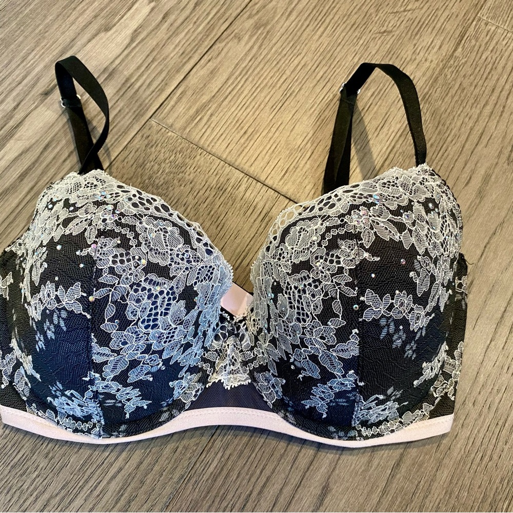 Victoria's Secret Dream Angels Lined Demi